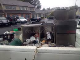 Best Garage Cleanout  in St Pete Beach, FL